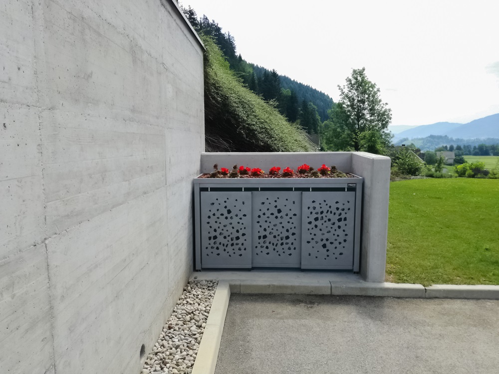 Zabudowa koszy na śmieci